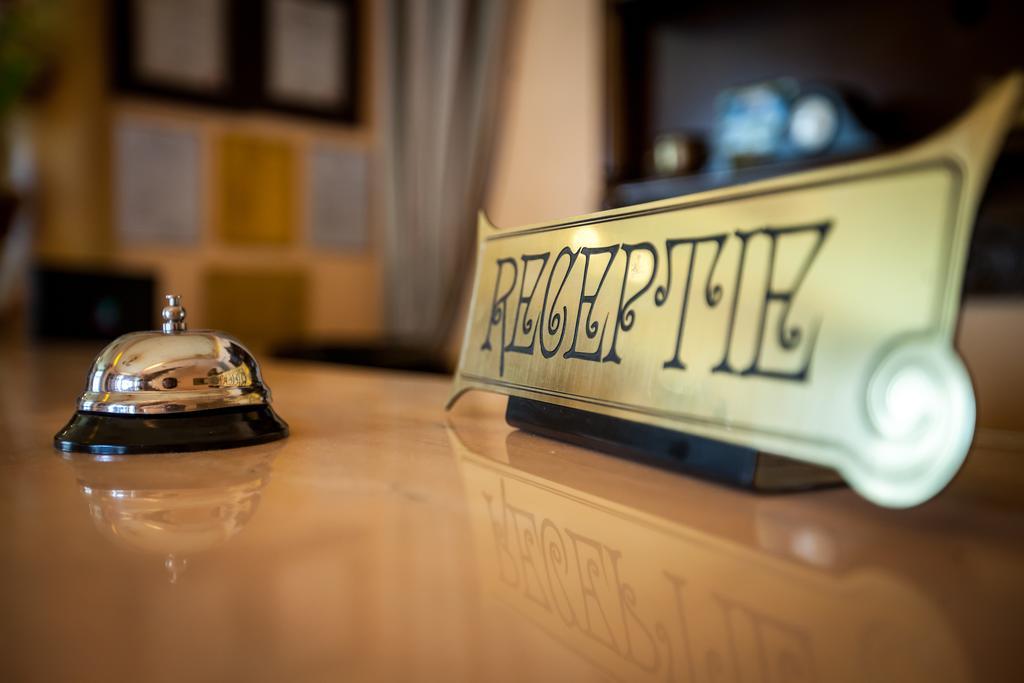 Deja Vu Guesthouse Cluj-Napoca Buitenkant foto