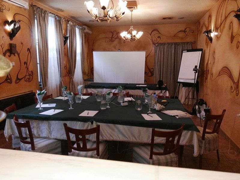 Deja Vu Guesthouse Cluj-Napoca Buitenkant foto