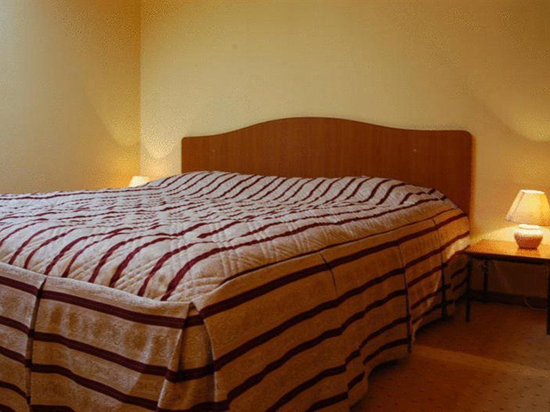 Deja Vu Guesthouse Cluj-Napoca Buitenkant foto